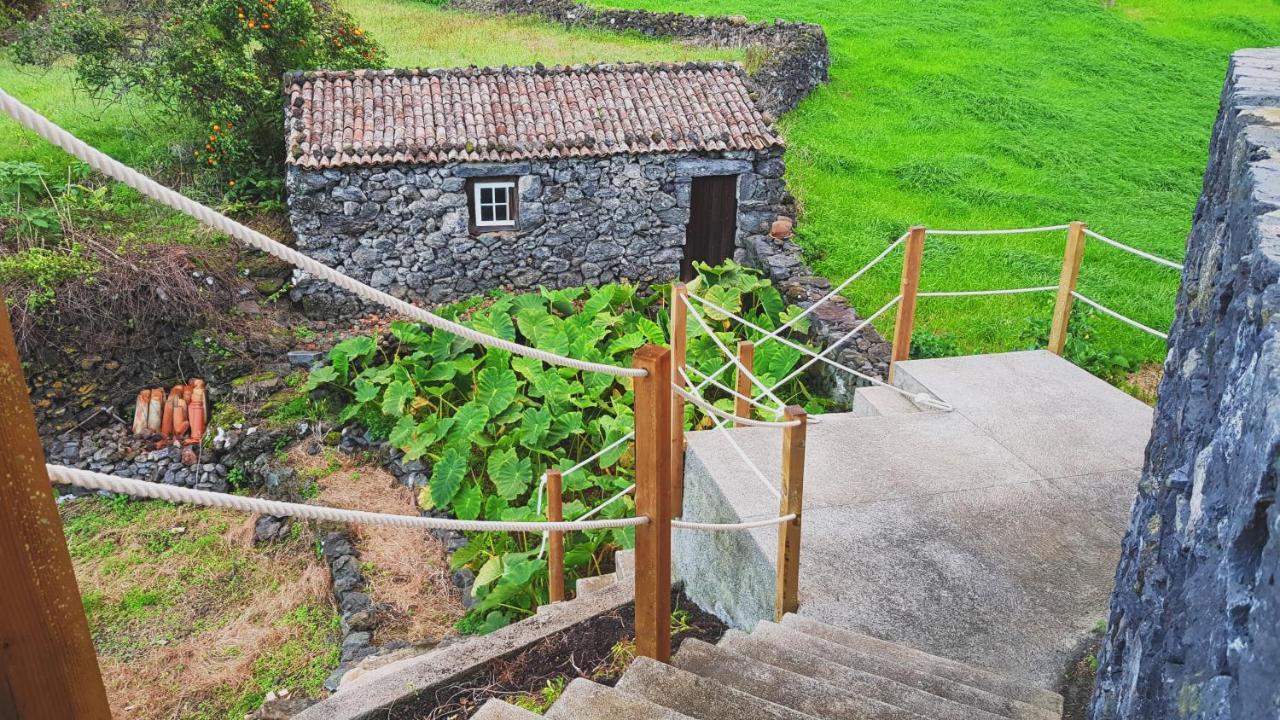 Bed and Breakfast Casa Dos Caldeiras Лажеш Экстерьер фото